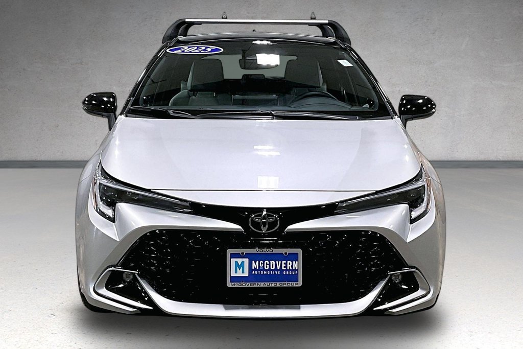 Used 2025 Toyota Corolla XSE FWD image 2