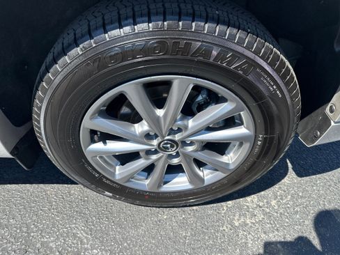 Certified 2025 MAZDA CX-5 AWD 2.5 S w/ Select Package image 27