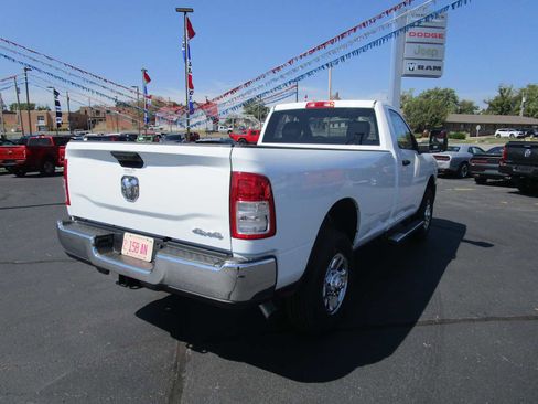 Used 2024 RAM 2500 Tradesman w/ Chrome Appearance Group image 5