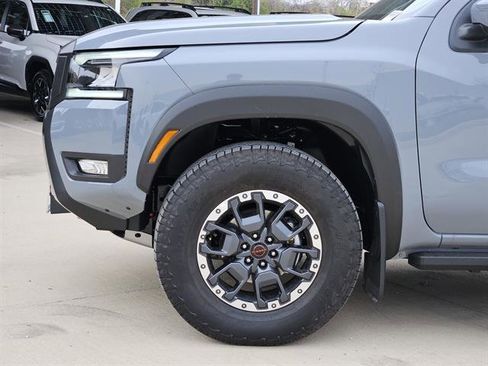 Used 2026 Nissan Frontier PRO-4X w/ Pro Premium Package image 6