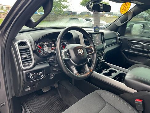 Used 2019 RAM 1500 Big Horn AWD/4WD image 17