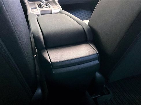 Used 2018 Honda Civic LX image 10