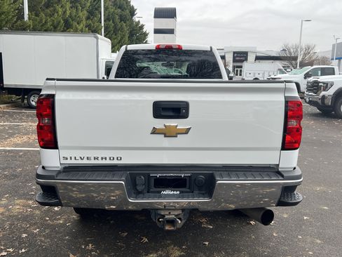 Used 2016 Chevrolet Silverado 2500 W/T w/ WT Convenience Package image 9
