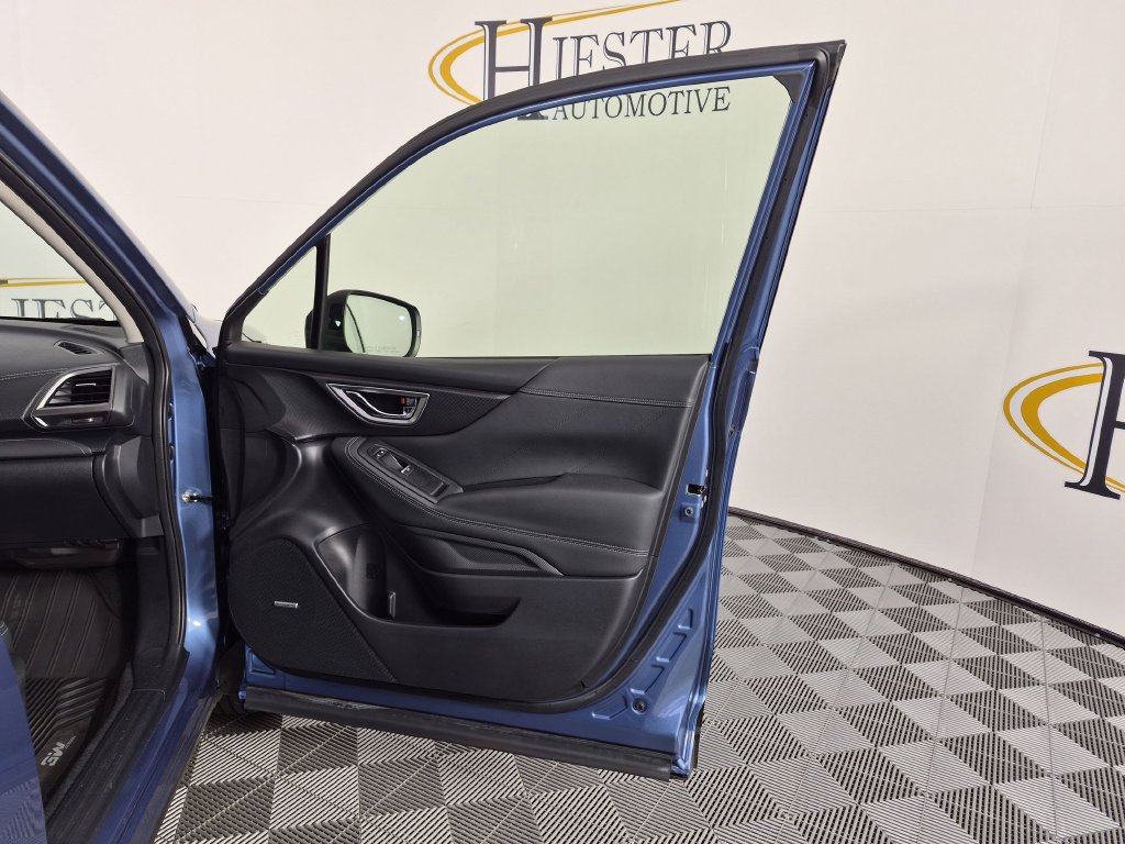 Used 2023 Subaru Forester Touring AWD/4WD image 36