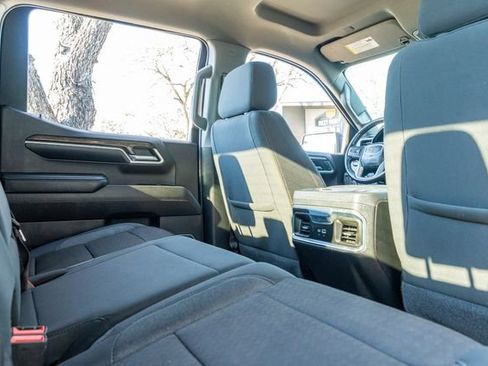 Used 2022 GMC Sierra 1500 Elevation image 42