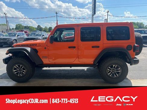 New 2025 Jeep Wrangler Unlimited Rubicon w/ XTREMEE 35" Tire Package image 10