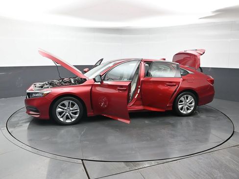 Used 2019 Honda Accord LX image 41