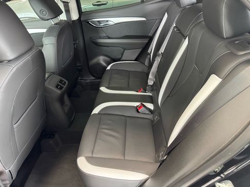 Used 2024 Buick Envision Sport Touring image 10