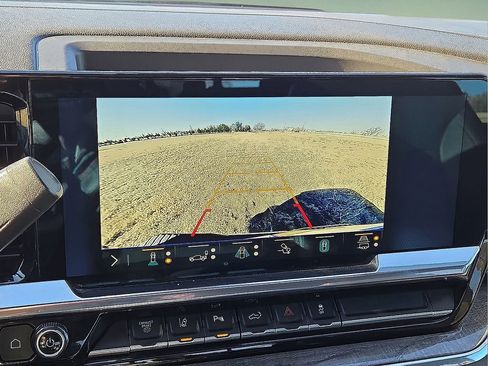 Used 2024 Chevrolet Silverado 3500 LTZ w/ LTZ Convenience Package image 29