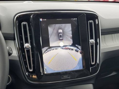New 2026 Volvo XC40 B5 Plus w/ Protection Package Premier AWD/4WD image 27