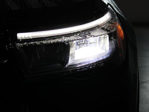 New 2026 Ford Explorer ST-Line w/ ST-Line Street Pack RWD image 57