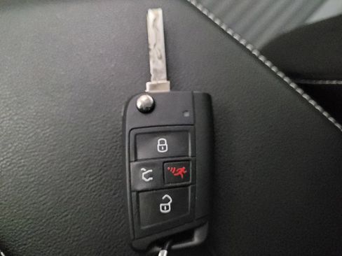 Used 2025 Volkswagen Jetta S FWD image 32