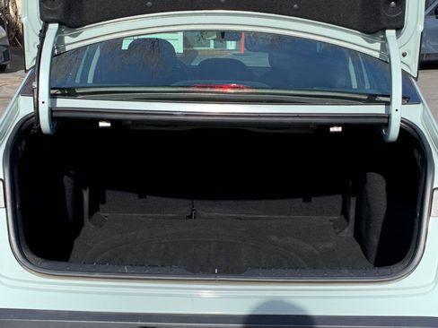 Used 2025 Kia K4 LXS image 31