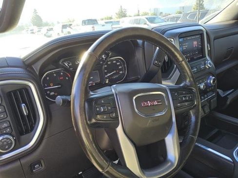Used 2021 GMC Sierra 3500 SLT w/ SLT Convenience Package AWD/4WD image 9