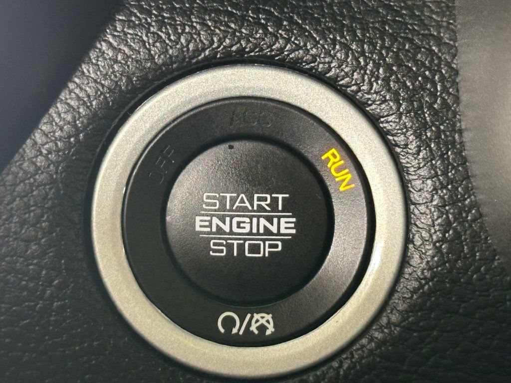 Used 2020 RAM 1500 Big Horn AWD/4WD image 32