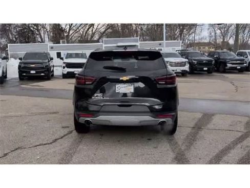 Certified 2023 Chevrolet Blazer LT AWD/4WD image 7