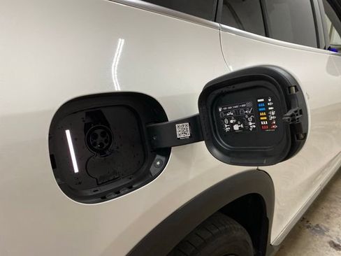 Used 2024 Mercedes-Benz EQE 350+ SUV w/ Driver Assistance Package image 96