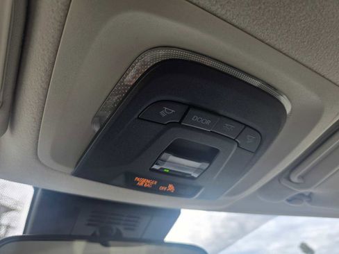 Used 2026 Toyota Corolla LE w/ LE Premium Package image 32