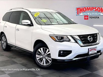 Used 2020 Nissan Pathfinder SL