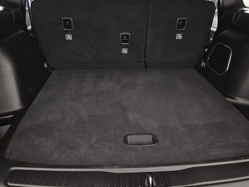 Used 2024 Jeep Grand Cherokee Limited w/ Trailer Tow Package image 34