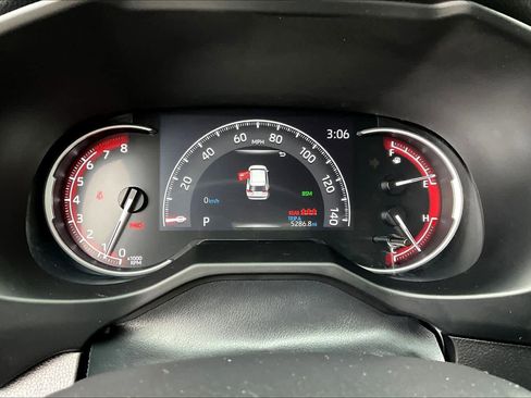 Certified 2025 Toyota RAV4 LE image 23