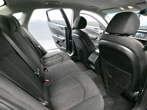 Used 2020 Kia Optima LX image 38