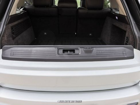 Used 2019 Land Rover Range Rover Long Wheelbase Supercharged AWD/4WD image 99