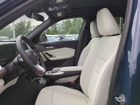 Certified 2026 BMW X1 xDrive28i w/ Technology Package image 15