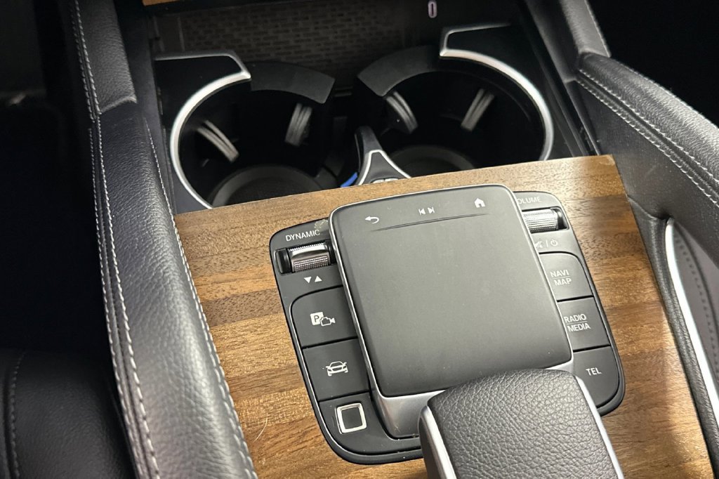 Certified 2025 Mercedes-Benz GLE 450 4MATIC image 36
