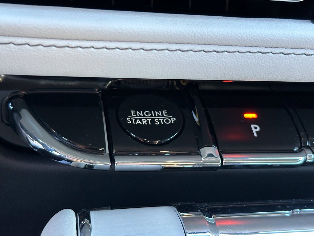 New 2027 Lincoln Aviator Reserve AWD/4WD image 11