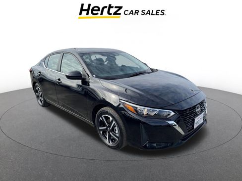 Used 2025 Nissan Sentra SV image 1