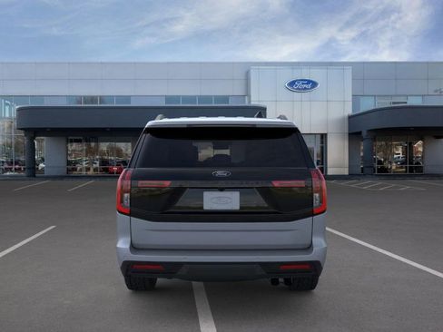 New 2026 Ford Expedition Tremor image 6