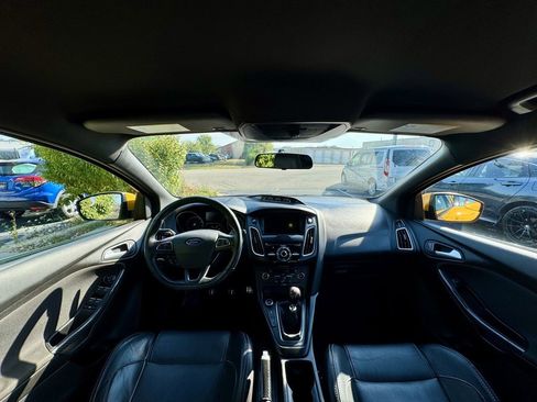 Used 2016 Ford Focus ST w/ Equipment Group 402A image 11