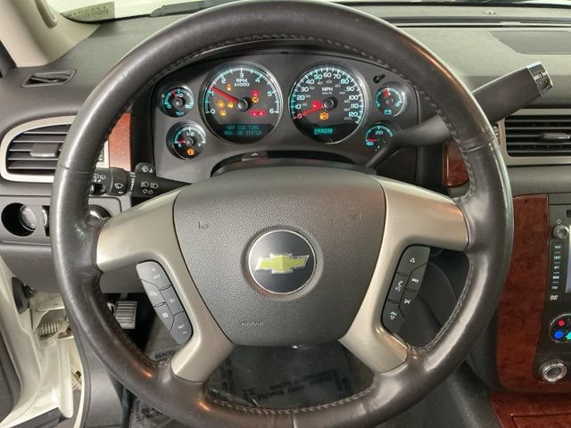 Used 2012 Chevrolet Suburban LTZ AWD/4WD image 15