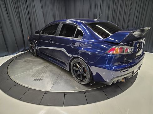 Used 2013 Mitsubishi Lancer Evolution GSR image 9