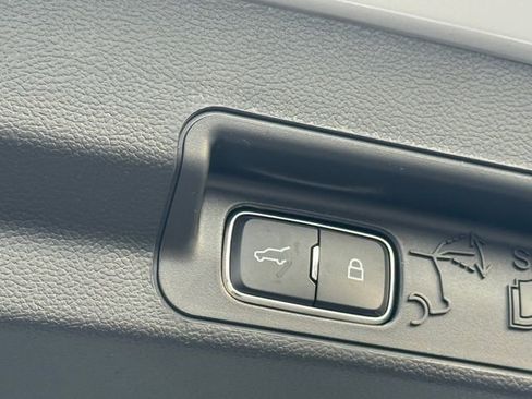 New 2026 Ford Explorer Active image 5