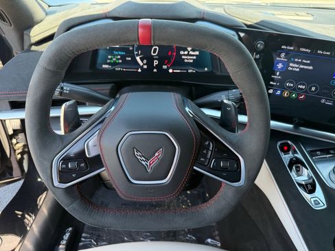 Used 2023 Chevrolet Corvette 3LT image 12