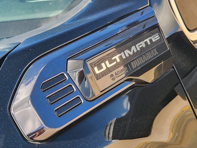 Used 2025 GMC Sierra 2500 Denali Ultimate AWD/4WD image 11