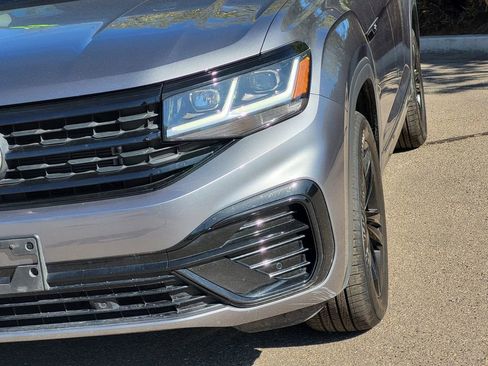 Used 2023 Volkswagen Atlas SEL R-Line AWD/4WD image 7