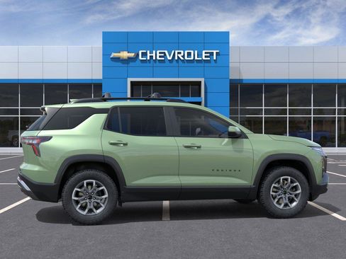 New 2026 Chevrolet Equinox ACTIV w/ Convenience Package III AWD/4WD image 10