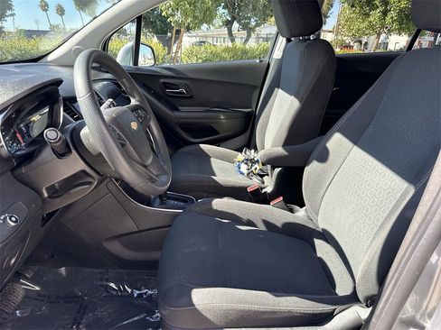 Used 2020 Chevrolet Trax LS w/ Tint and Cruise Package image 16
