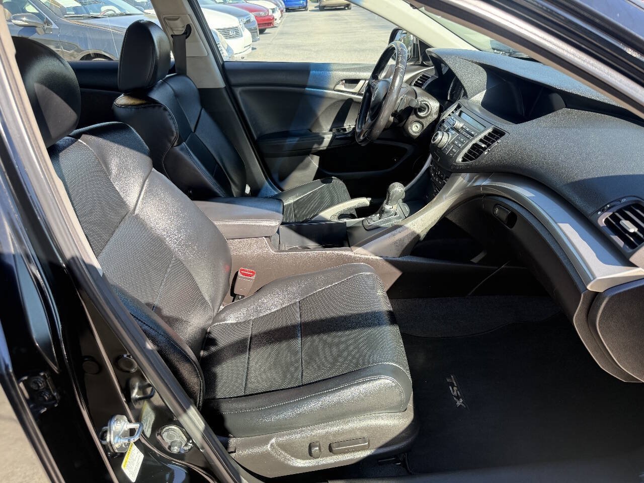 Used 2010 Acura TSX w/ Technology Package FWD image 13