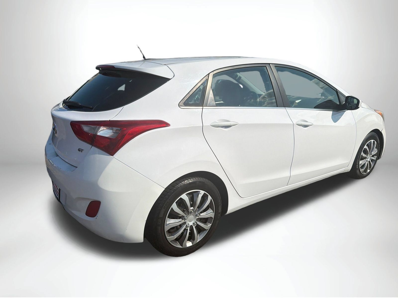 Used 2016 Hyundai Elantra GT FWD image 6