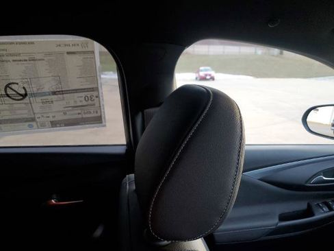 New 2026 Buick Envista Preferred w/ Convenience II Package image 16