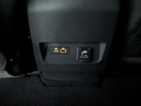 Used 2025 Nissan Frontier PRO-4X w/ Pro Convenience Package AWD/4WD image 11