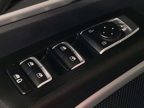 Used 2021 Kia Telluride LX image 27