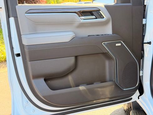 Used 2023 Chevrolet Silverado 1500 RST w/ All Star Edition Plus image 23