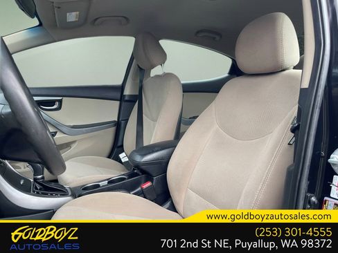 Used 2016 Hyundai Elantra SE FWD image 14