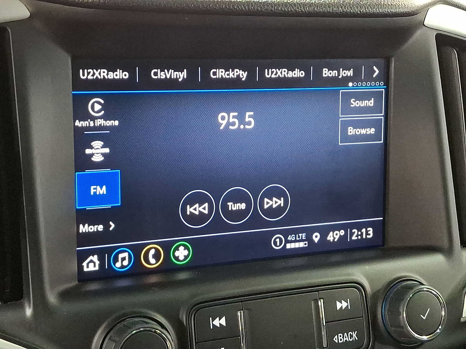 Used 2023 GMC Terrain SLT AWD/4WD image 17