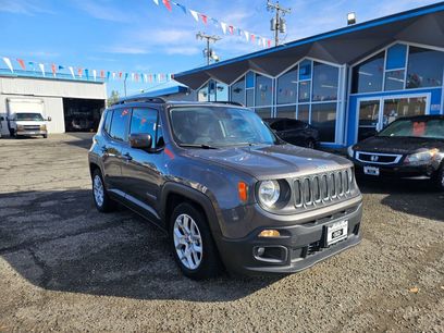 Used 2016 Jeep Renegade Latitude w/ Cold Weather Group